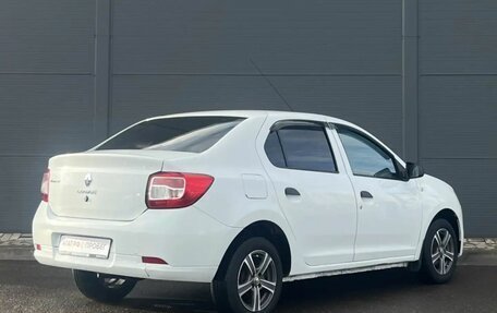 Renault Logan II, 2017 год, 600 000 рублей, 5 фотография