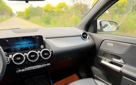 Mercedes-Benz GLA, 2022 год, 2 159 000 рублей, 14 фотография