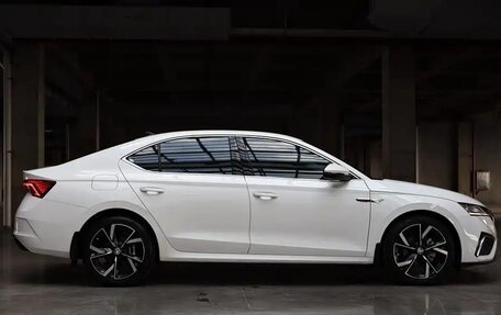Skoda Octavia IV, 2022 год, 2 126 300 рублей, 4 фотография