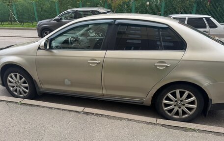 Volkswagen Jetta VI, 2006 год, 400 000 рублей, 3 фотография