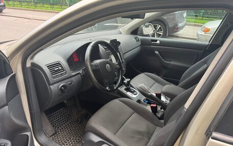 Volkswagen Jetta VI, 2006 год, 400 000 рублей, 2 фотография