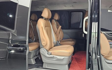 Hyundai Staria, 2025 год, 5 050 000 рублей, 16 фотография