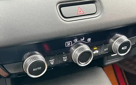 Honda Vezel, 2023 год, 1 534 000 рублей, 6 фотография