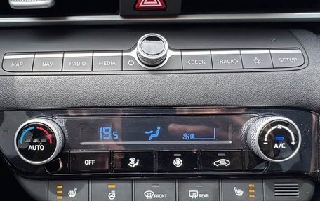 Hyundai Elantra, 2023 год, 1 340 000 рублей, 8 фотография
