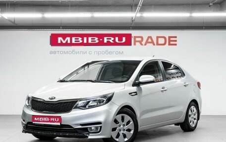 KIA Rio III рестайлинг, 2015 год, 900 000 рублей, 1 фотография