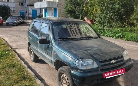 Chevrolet Niva I рестайлинг, 2005 год, 150 000 рублей, 2 фотография