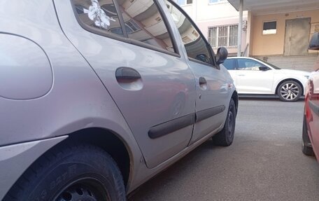 Renault Symbol I, 2003 год, 200 000 рублей, 4 фотография