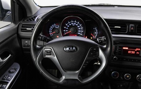 KIA Rio III рестайлинг, 2015 год, 900 000 рублей, 20 фотография