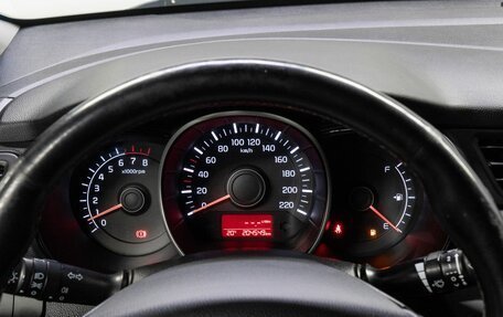KIA Rio III рестайлинг, 2015 год, 900 000 рублей, 23 фотография