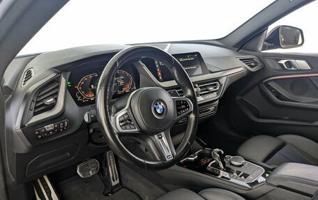 BMW 2 серия F44, 2021 год, 2 650 000 рублей, 17 фотография