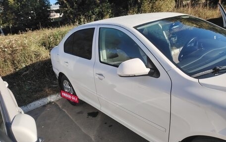 Skoda Octavia, 2012 год, 750 000 рублей, 7 фотография