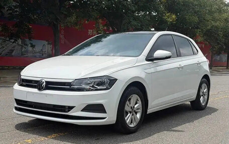 Volkswagen Polo, 2023 год, 995 000 рублей, 1 фотография
