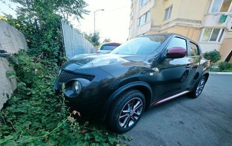 Nissan Juke II, 2012 год, 990 000 рублей, 2 фотография