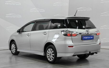 Toyota Wish II, 2012 год, 1 465 000 рублей, 3 фотография