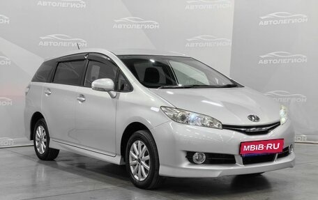 Toyota Wish II, 2012 год, 1 465 000 рублей, 7 фотография