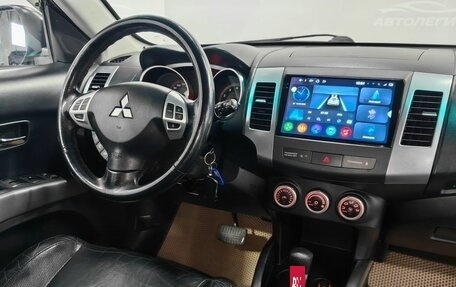 Mitsubishi Outlander III рестайлинг 3, 2007 год, 1 220 000 рублей, 14 фотография
