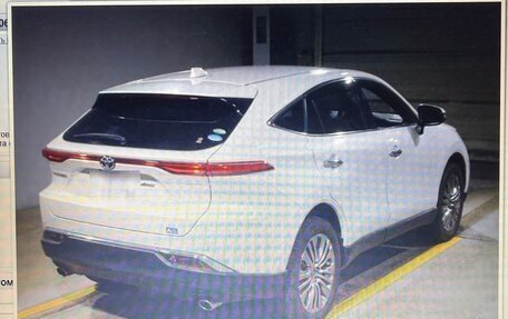 Toyota Harrier, 2020 год, 3 850 000 рублей, 3 фотография