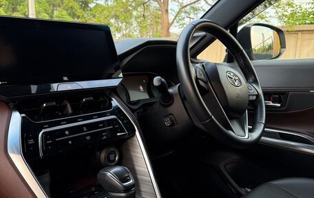 Toyota Harrier, 2020 год, 3 850 000 рублей, 11 фотография