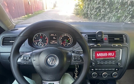 Volkswagen Jetta VI, 2014 год, 800 000 рублей, 9 фотография