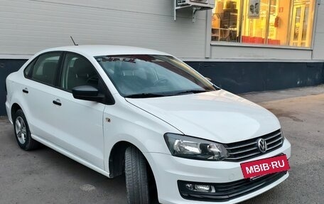 Volkswagen Polo VI (EU Market), 2018 год, 1 200 000 рублей, 2 фотография