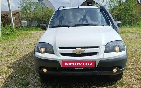 Chevrolet Niva I рестайлинг, 2020 год, 850 000 рублей, 1 фотография