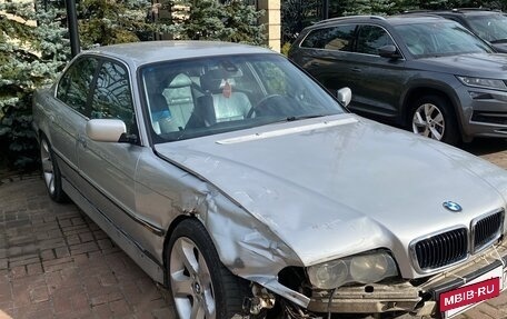 BMW 7 серия, 2000 год, 200 000 рублей, 2 фотография