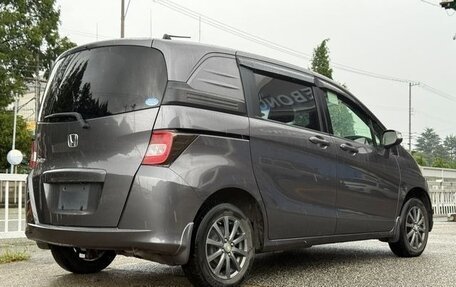 Honda Freed I, 2015 год, 774 911 рублей, 3 фотография