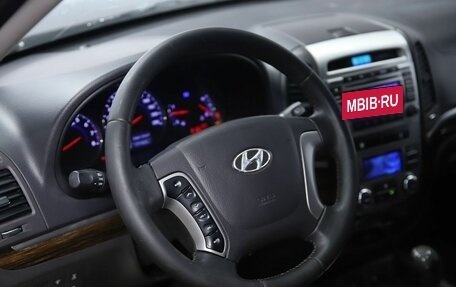 Hyundai Santa Fe III рестайлинг, 2012 год, 940 000 рублей, 13 фотография
