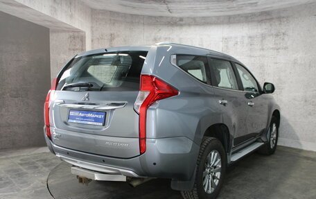 Mitsubishi Pajero Sport III рестайлинг, 2018 год, 2 925 000 рублей, 6 фотография