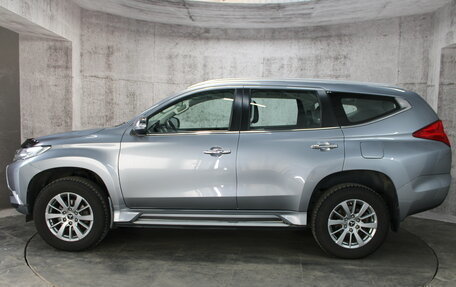 Mitsubishi Pajero Sport III рестайлинг, 2018 год, 2 925 000 рублей, 5 фотография