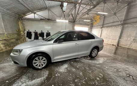 Volkswagen Jetta VI, 2013 год, 850 000 рублей, 7 фотография