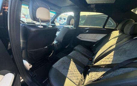 Mercedes-Benz E-Класс, 2015 год, 2 500 000 рублей, 3 фотография