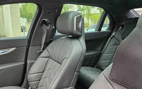 BMW 7 серия, 2025 год, 14 300 000 рублей, 13 фотография