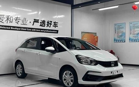 Honda Fit, 2023 год, 980 000 рублей, 3 фотография