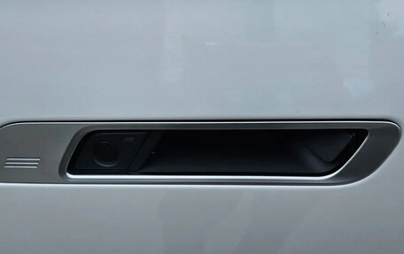 BMW 7 серия, 2025 год, 14 300 000 рублей, 17 фотография