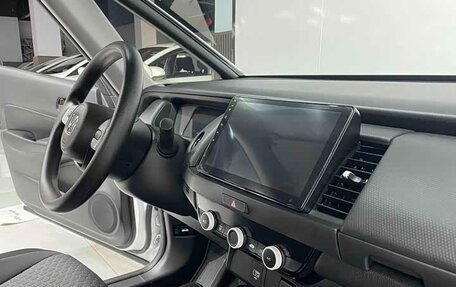 Honda Fit, 2023 год, 980 000 рублей, 11 фотография