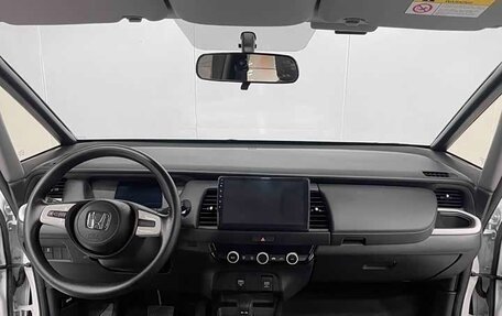 Honda Fit, 2023 год, 980 000 рублей, 14 фотография