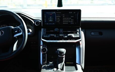 Toyota Land Cruiser, 2021 год, 10 100 000 рублей, 9 фотография