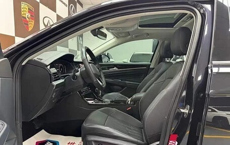 Volkswagen Passat B8 рестайлинг, 2023 год, 1 390 000 рублей, 9 фотография