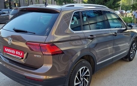 Volkswagen Tiguan II, 2018 год, 2 999 999 рублей, 7 фотография