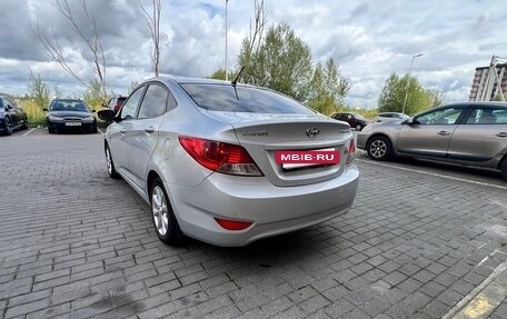 Hyundai Solaris II рестайлинг, 2011 год, 680 000 рублей, 9 фотография