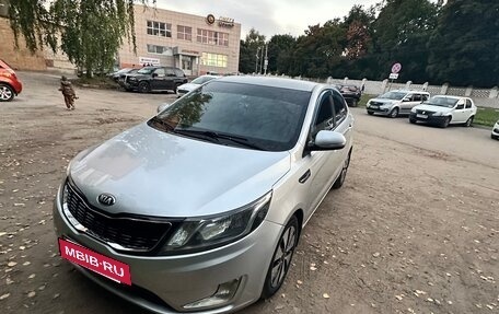 KIA Rio III рестайлинг, 2014 год, 840 000 рублей, 9 фотография