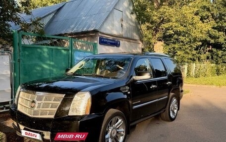 Cadillac Escalade III, 2013 год, 2 300 000 рублей, 7 фотография