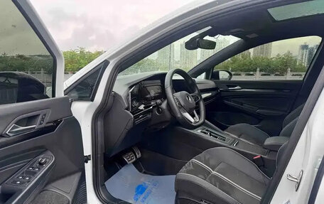 Volkswagen Golf VIII, 2023 год, 1 867 700 рублей, 8 фотография