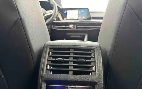 Volkswagen Golf VIII, 2023 год, 1 867 700 рублей, 19 фотография