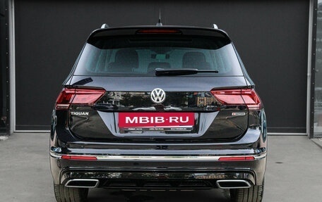 Volkswagen Tiguan II, 2019 год, 3 180 000 рублей, 5 фотография
