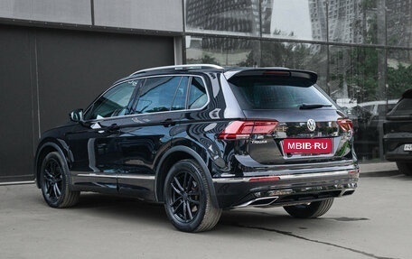 Volkswagen Tiguan II, 2019 год, 3 180 000 рублей, 6 фотография