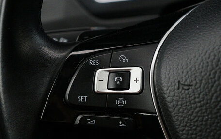 Volkswagen Tiguan II, 2019 год, 3 180 000 рублей, 21 фотография