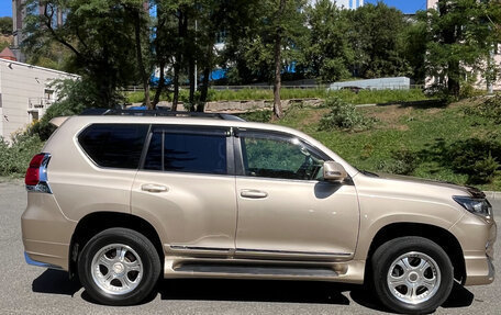 Toyota Land Cruiser Prado 150 рестайлинг 2, 2010 год, 3 400 000 рублей, 6 фотография