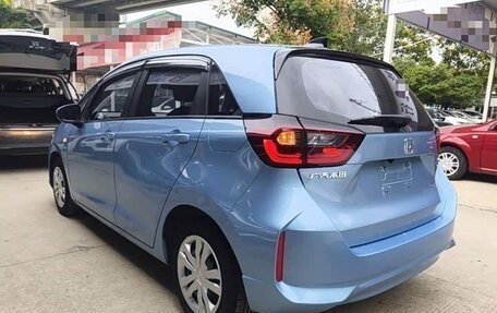 Honda Fit, 2022 год, 975 000 рублей, 6 фотография